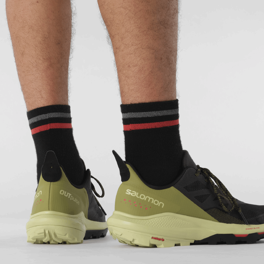 Men's Hiking Shoes Outpulse Black-Leek Green-Poppy Red
